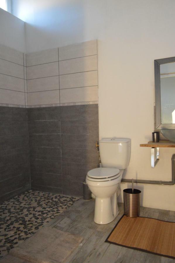 Bed and Breakfast Les Colombines Hombleux Экстерьер фото