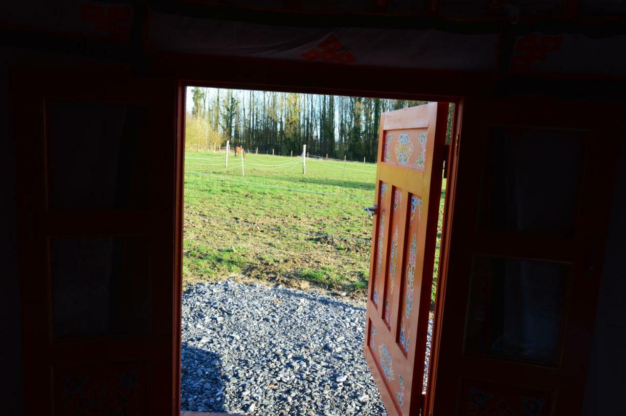 Bed and Breakfast Les Colombines Hombleux Экстерьер фото
